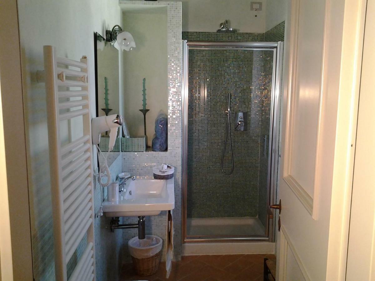 Le Logge Ritrovate Bed & Breakfast Acquasparta Bagian luar foto