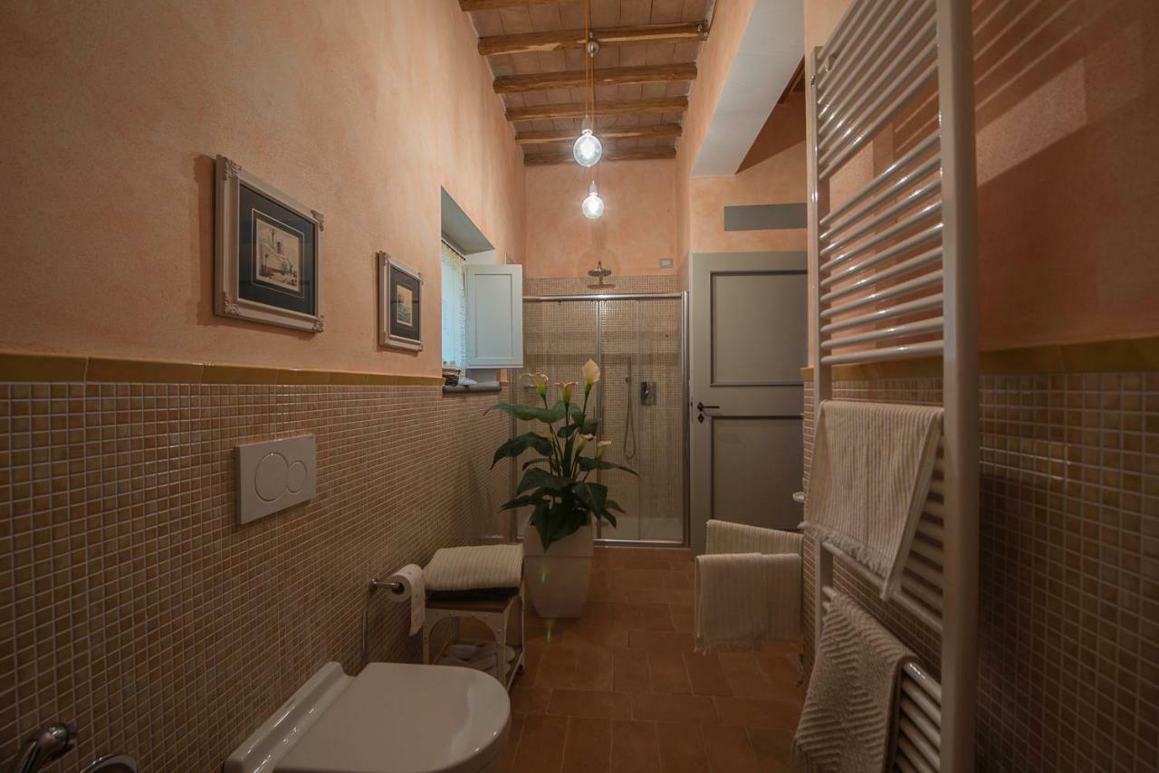 Le Logge Ritrovate Bed & Breakfast Acquasparta Bagian luar foto